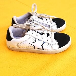 Nina Sneakers With Zipper Little Girls Size 13